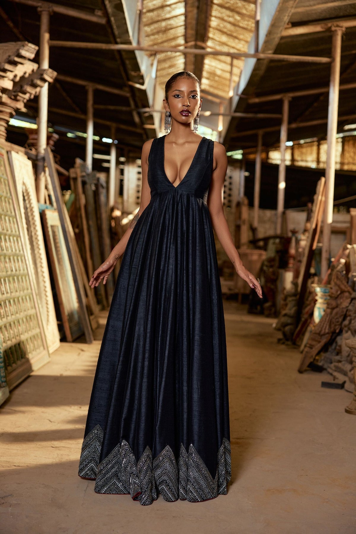 FLOOR LENGTH GOWN