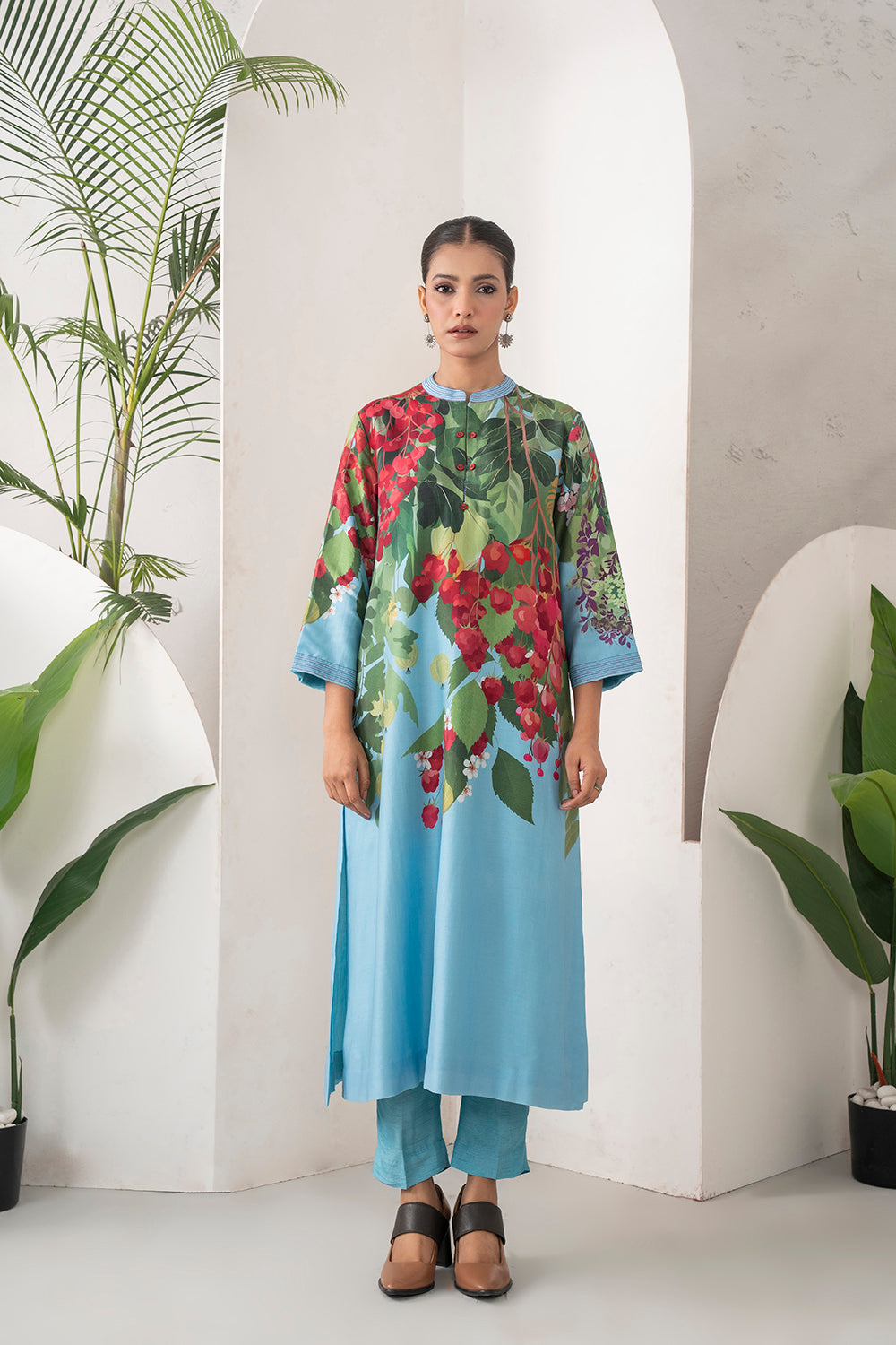 Sky Blue Silk Chanderi Berry And Leaf Illustration Printed Tunic Set (2 PCS)