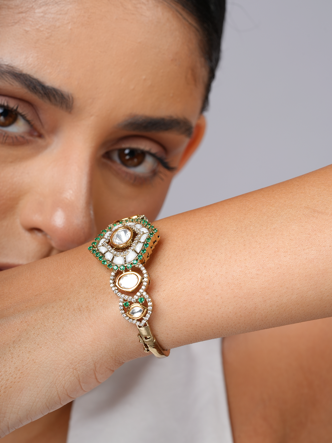 MOP Mehendi Polish Kundan Bracelet