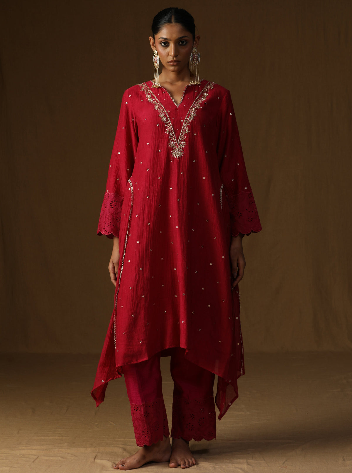 Sakhi Noor Gulab Kurta Set