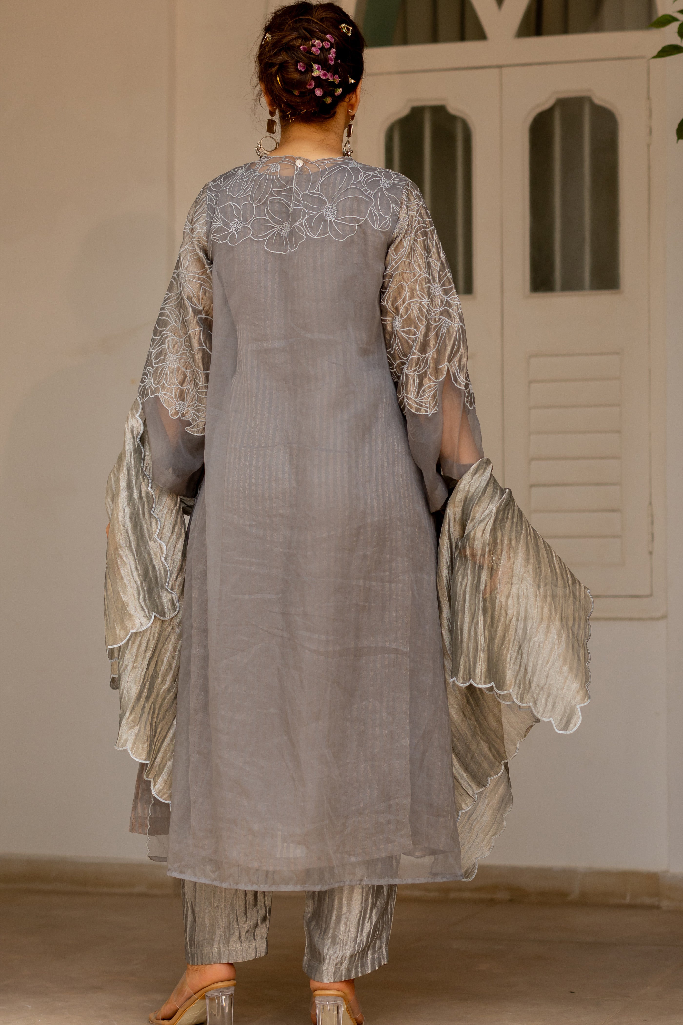 Dark gray kurta set (nishvi)