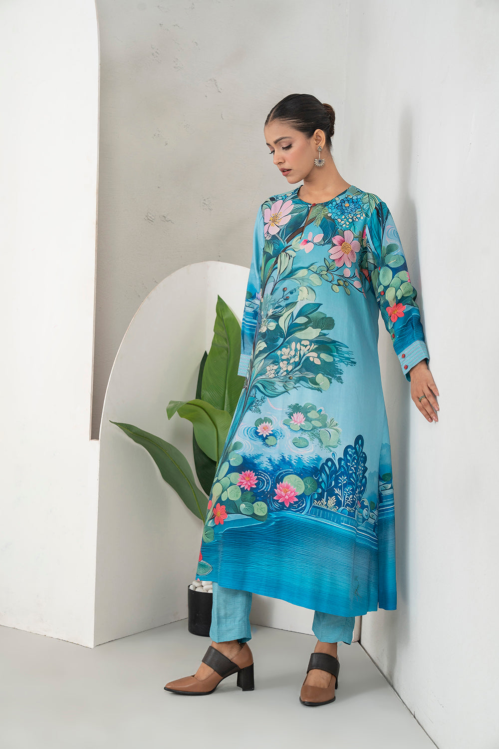 Sky Blue Silk Chanderi Lush Lotus Printed Tunic Set (2 PCS)