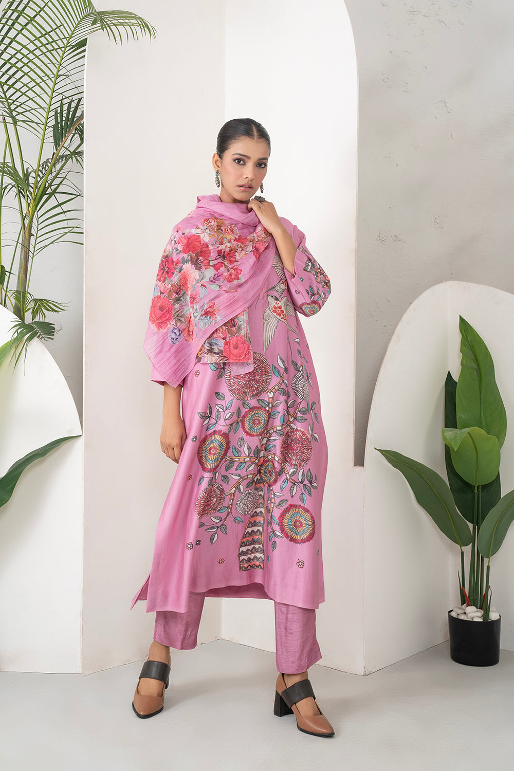 Salmon Pink Silk Chanderi Printed Intricate Bird And Floral Printed Tunic Set (2 PCS)