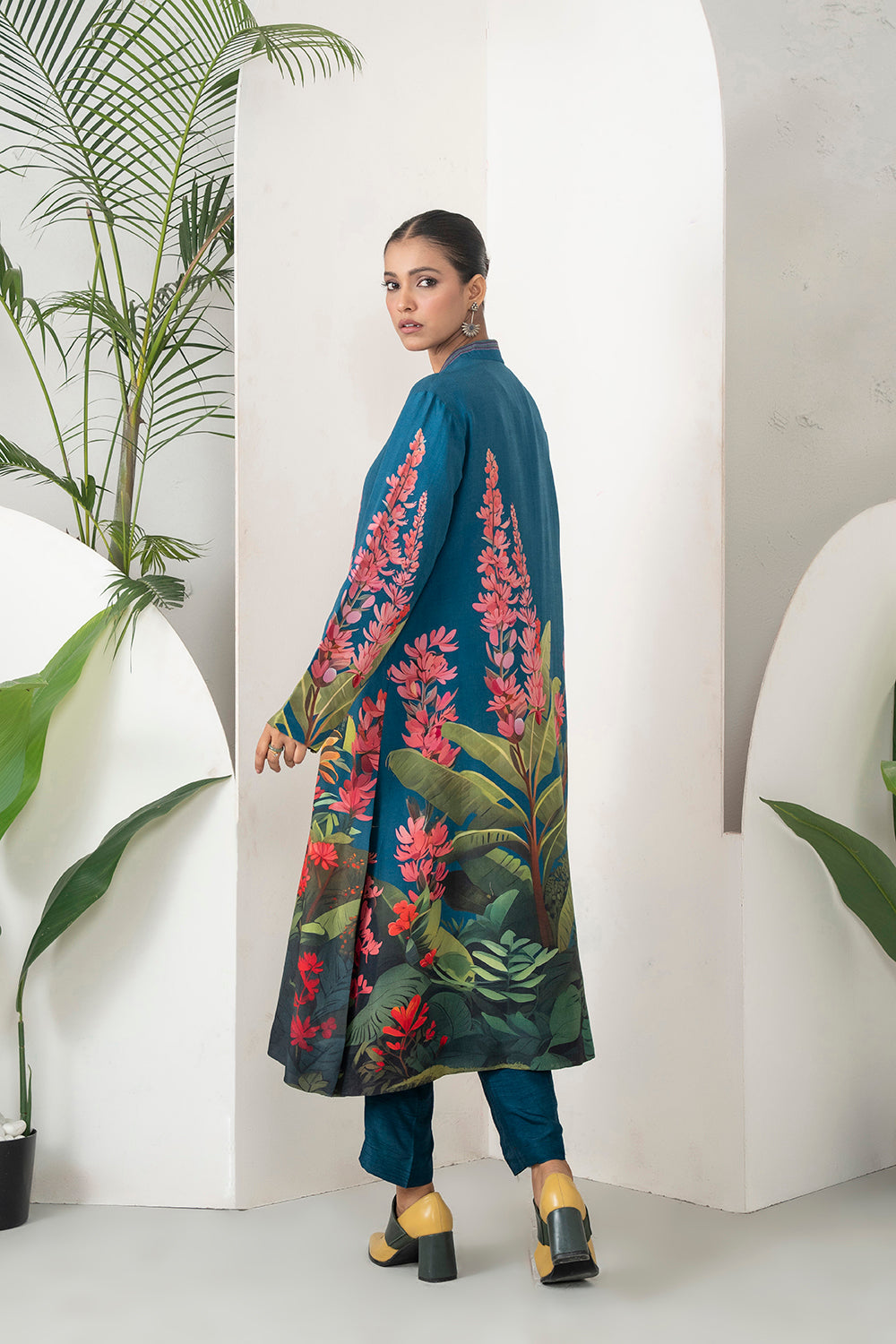 Indigo Silk Chanderi Front-Pleated Tropical Floral Illustration Printed Dress Set (2 PCS)