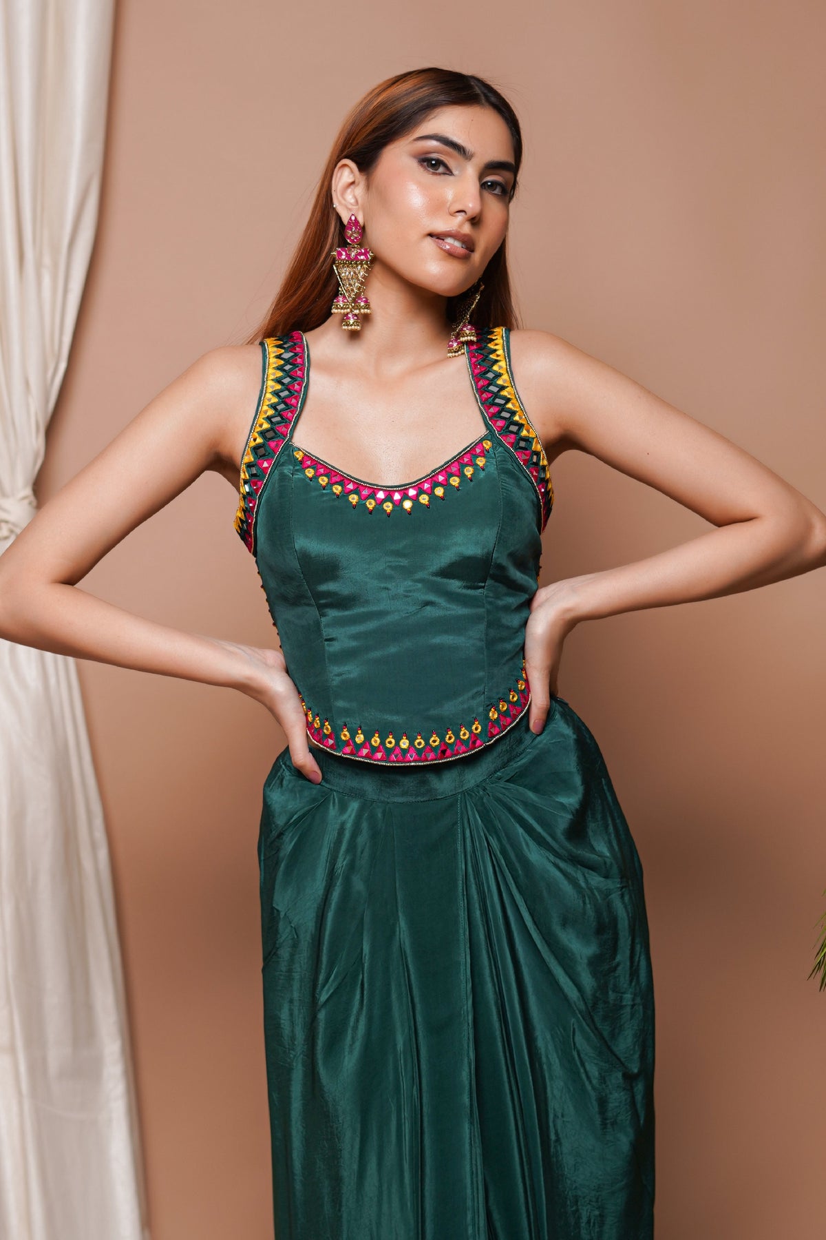 BOTTLE GREEN BACKLESS DRAPE  SKIRT SET  (SET OF 2)