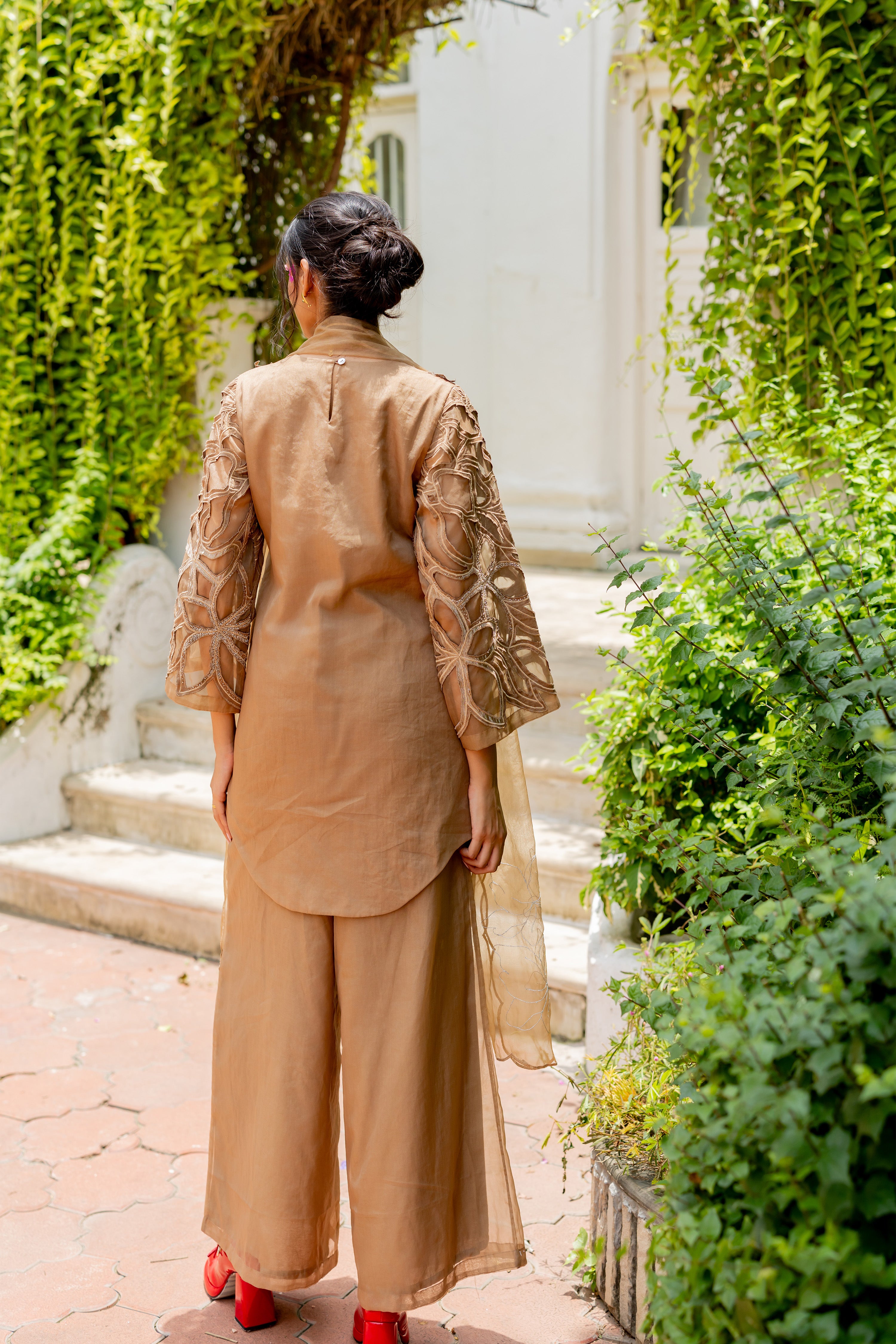 Mocha CUTOUT KURTA SET (Kshiti)