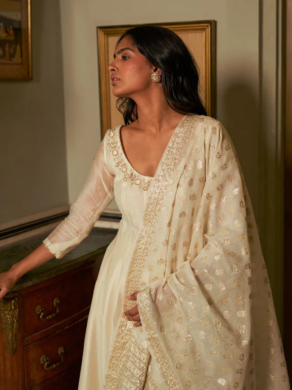 Ivory Lotus Kurta Set