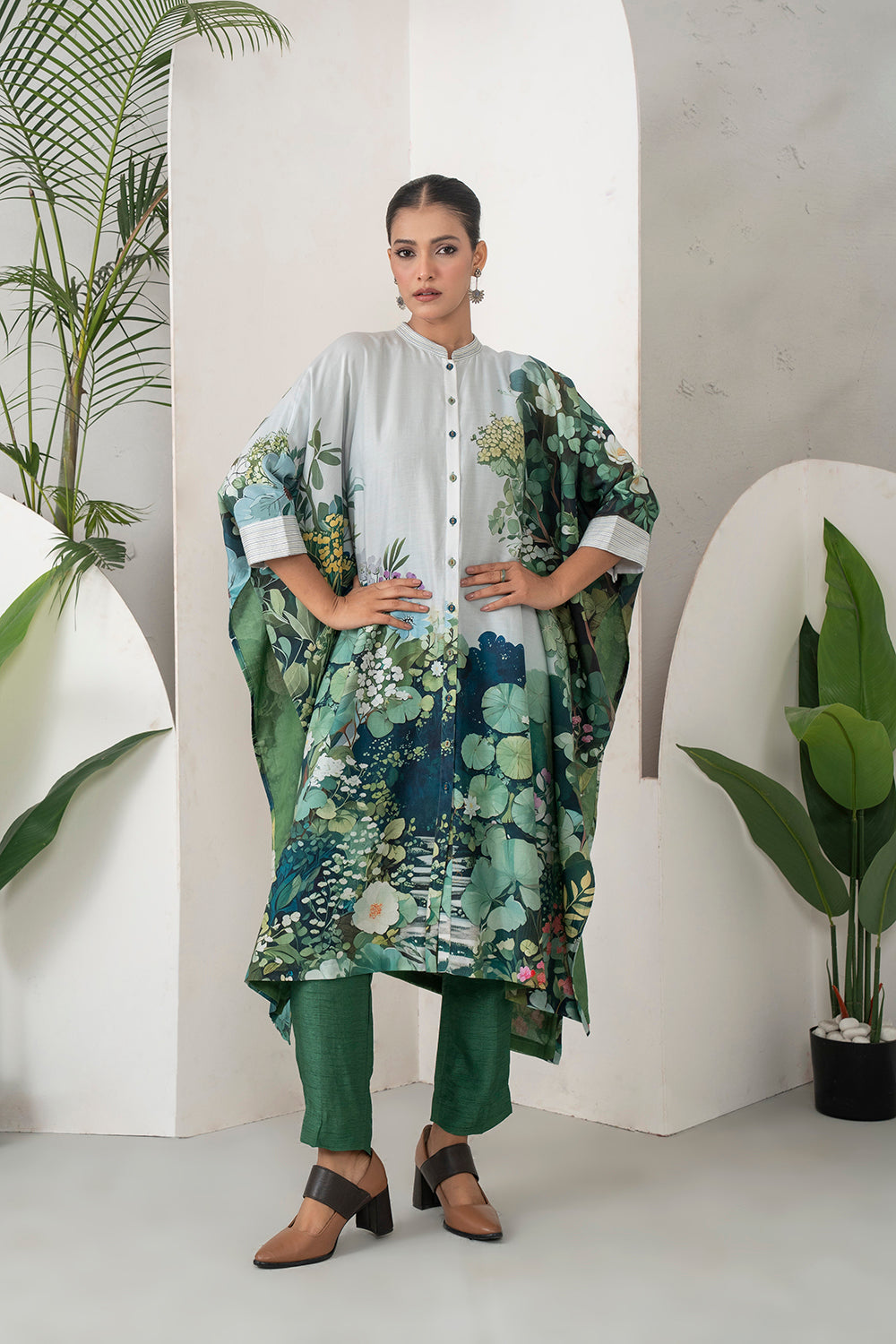Ivory Silk Chanderi Vivid Garden Illustration Printed Kaftan Set (3 PCS)