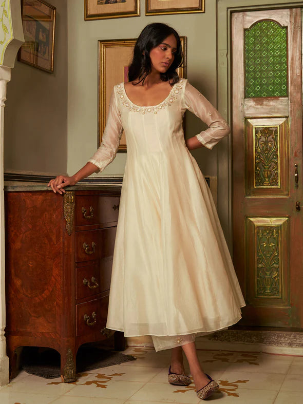 Ivory Lotus Kurta Set