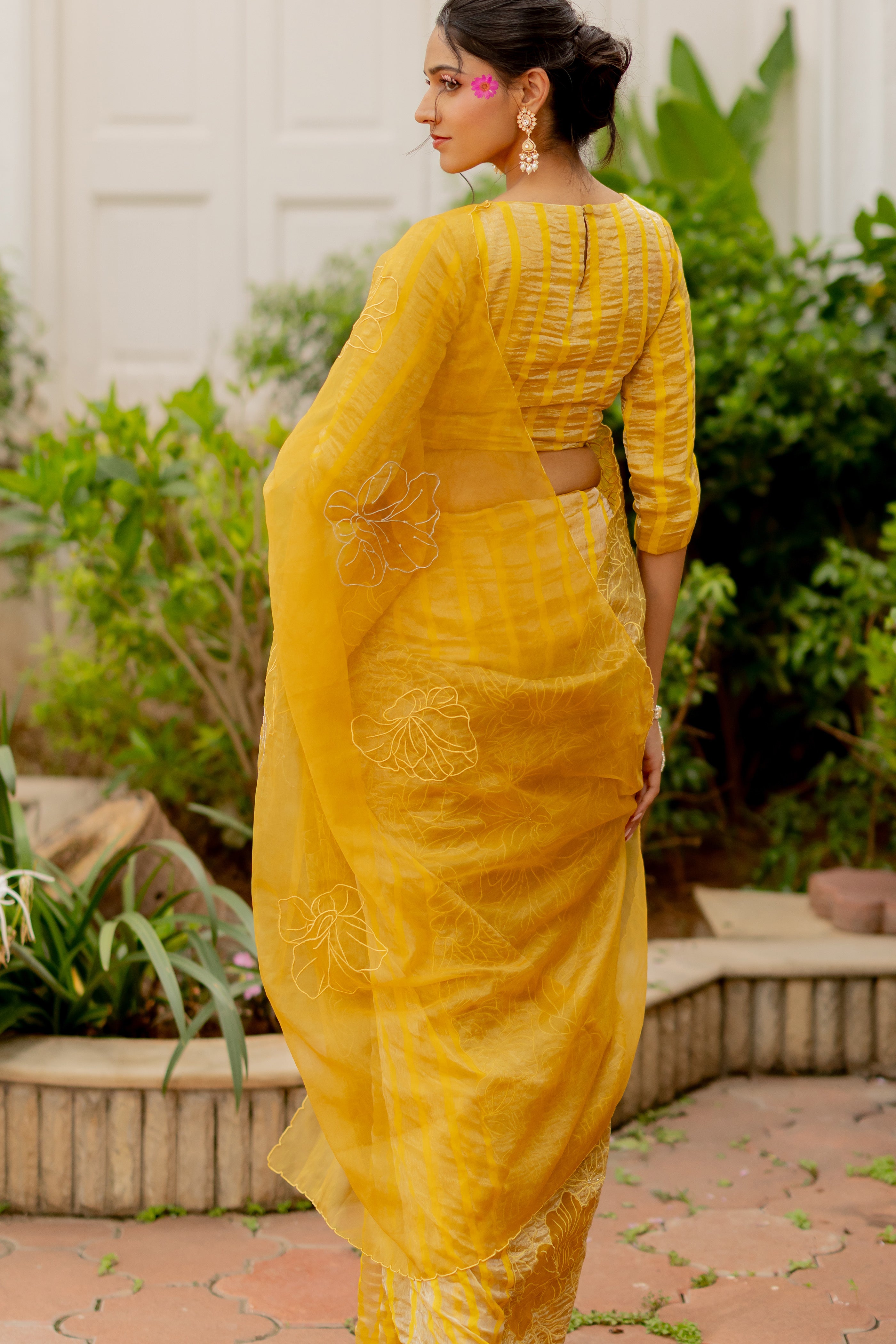 yellow saree (NIRVI)