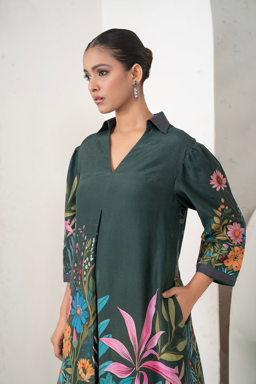Dark Green Silk Chanderi Vibrant Multicolour Floral Printed Dress Set (2 PCS)