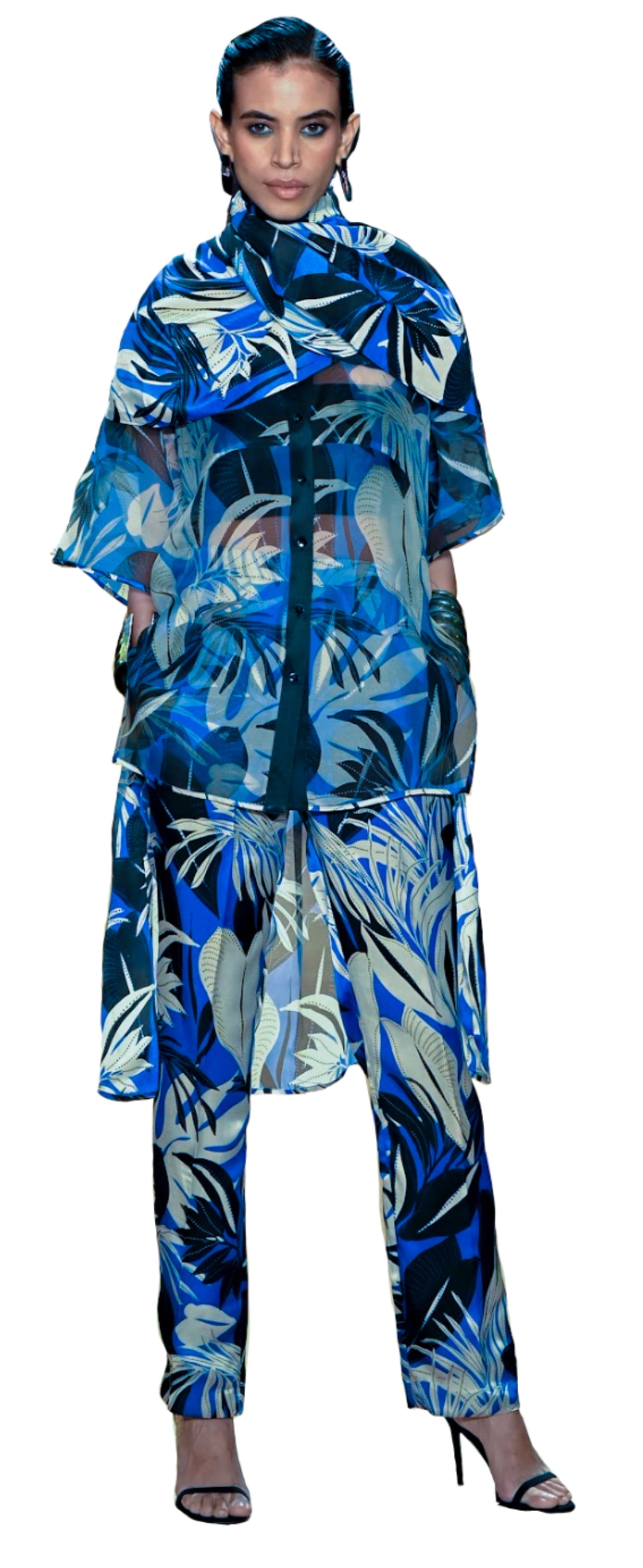 Slim trouser with organza shirt