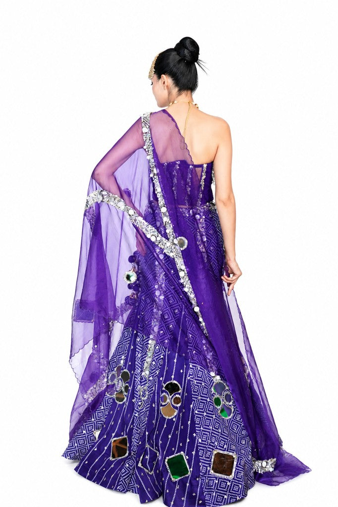 Double Design Bandani Fishcut Lehenga With Corset and Dupatta