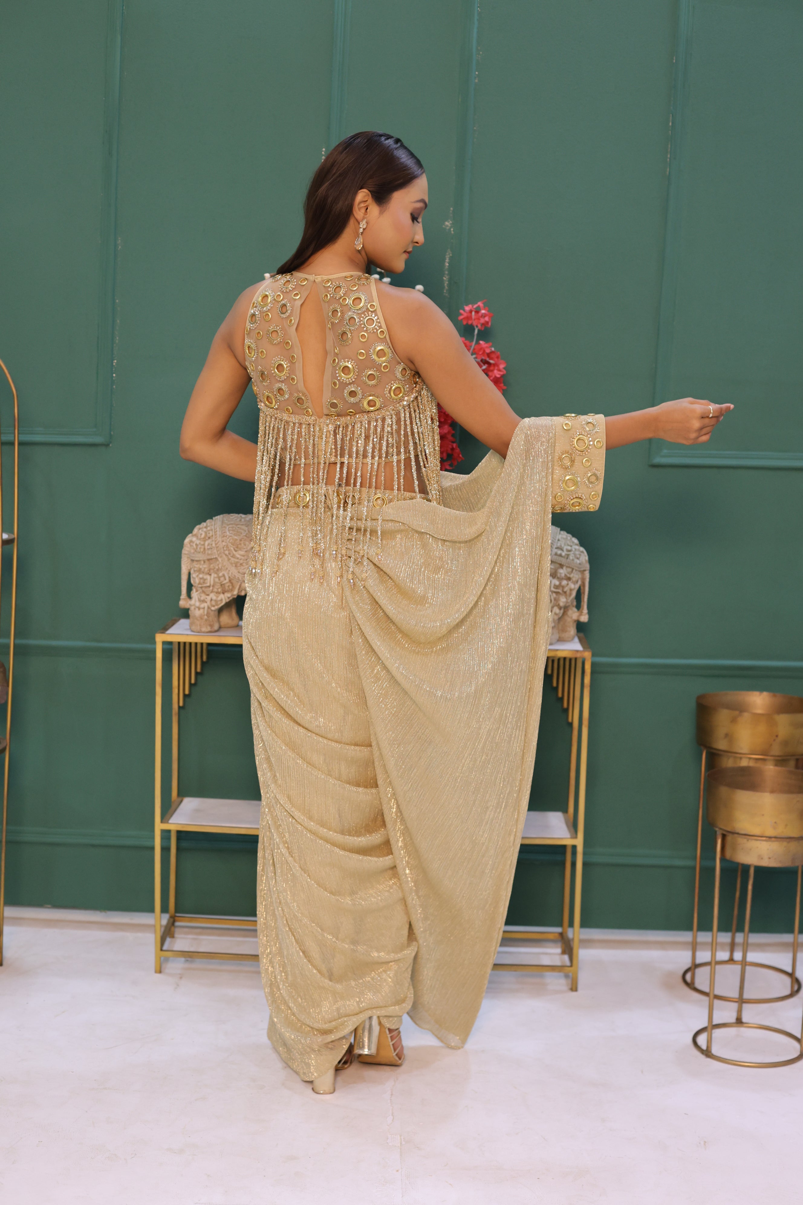 Drape Skirt Sleeve Halter Blouse
