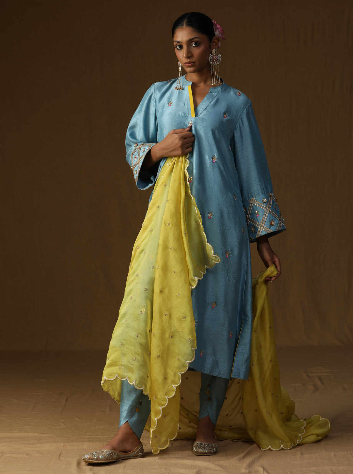 Chitra – Komal Firozi Embroidered Suit Set