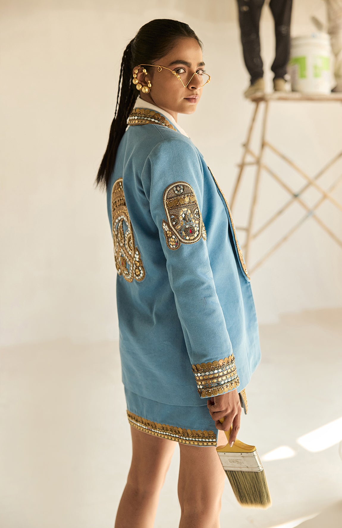 DENIM BLAZER DENIM TIE DENIM SHORT SKIRT KOTA DORIA SHIRT