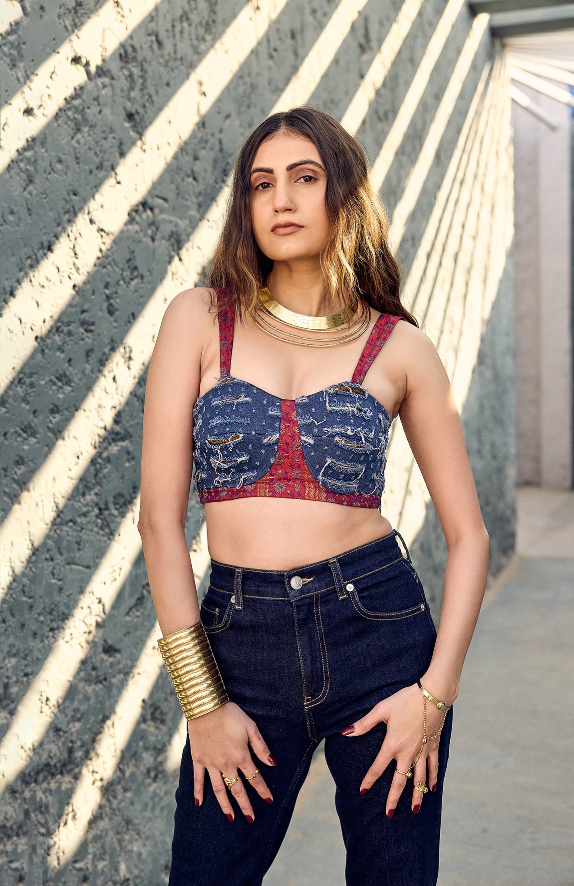 DARK DENIM WAIST COAT