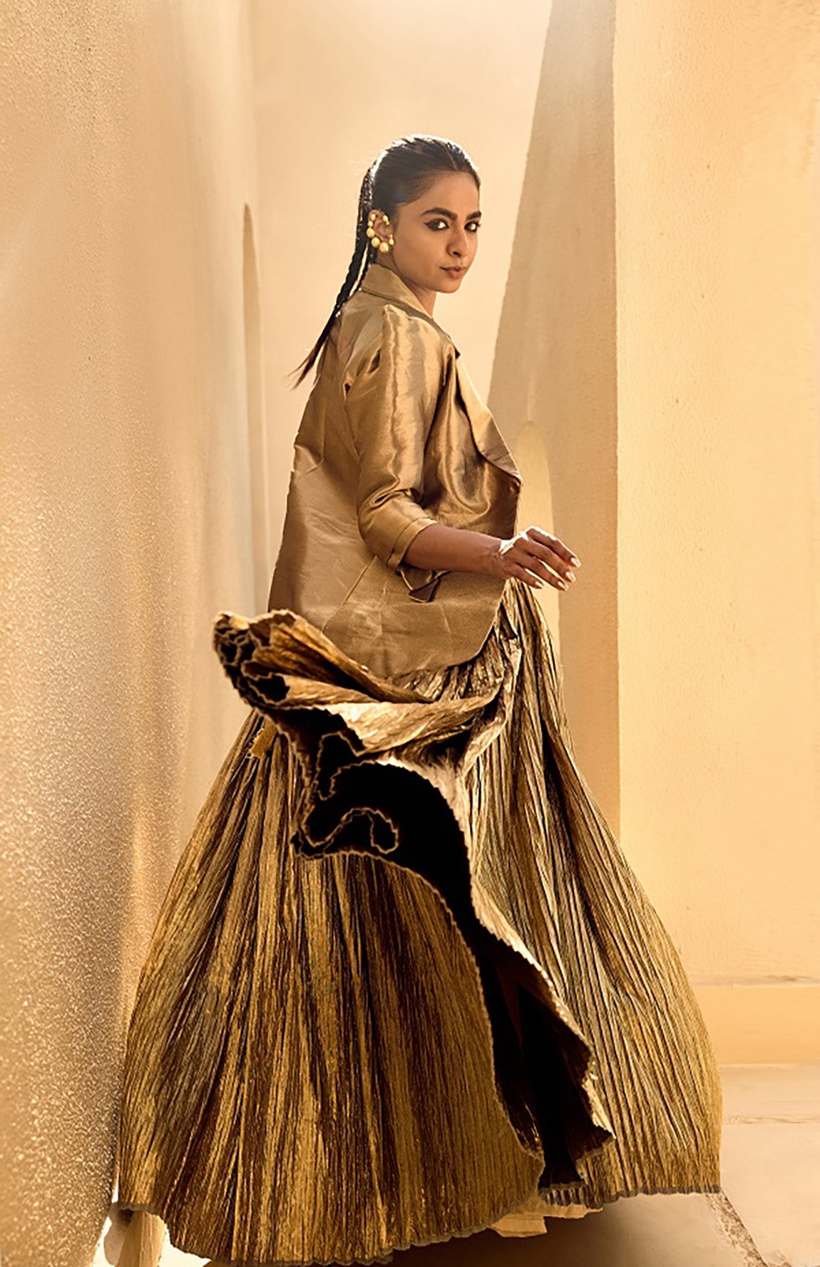 GOLD SILK JACQUARD JACKET WITH GOLD BUSTIER AND GOLD LEHANGA