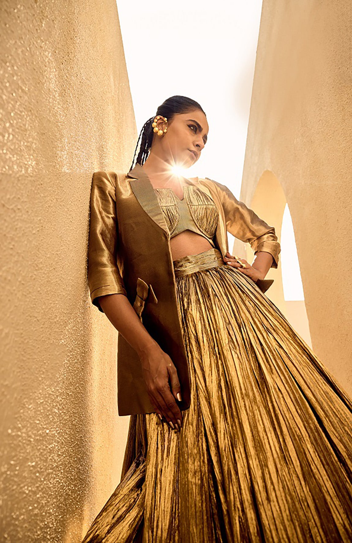 GOLD SILK JACQUARD JACKET WITH GOLD BUSTIER AND GOLD LEHANGA