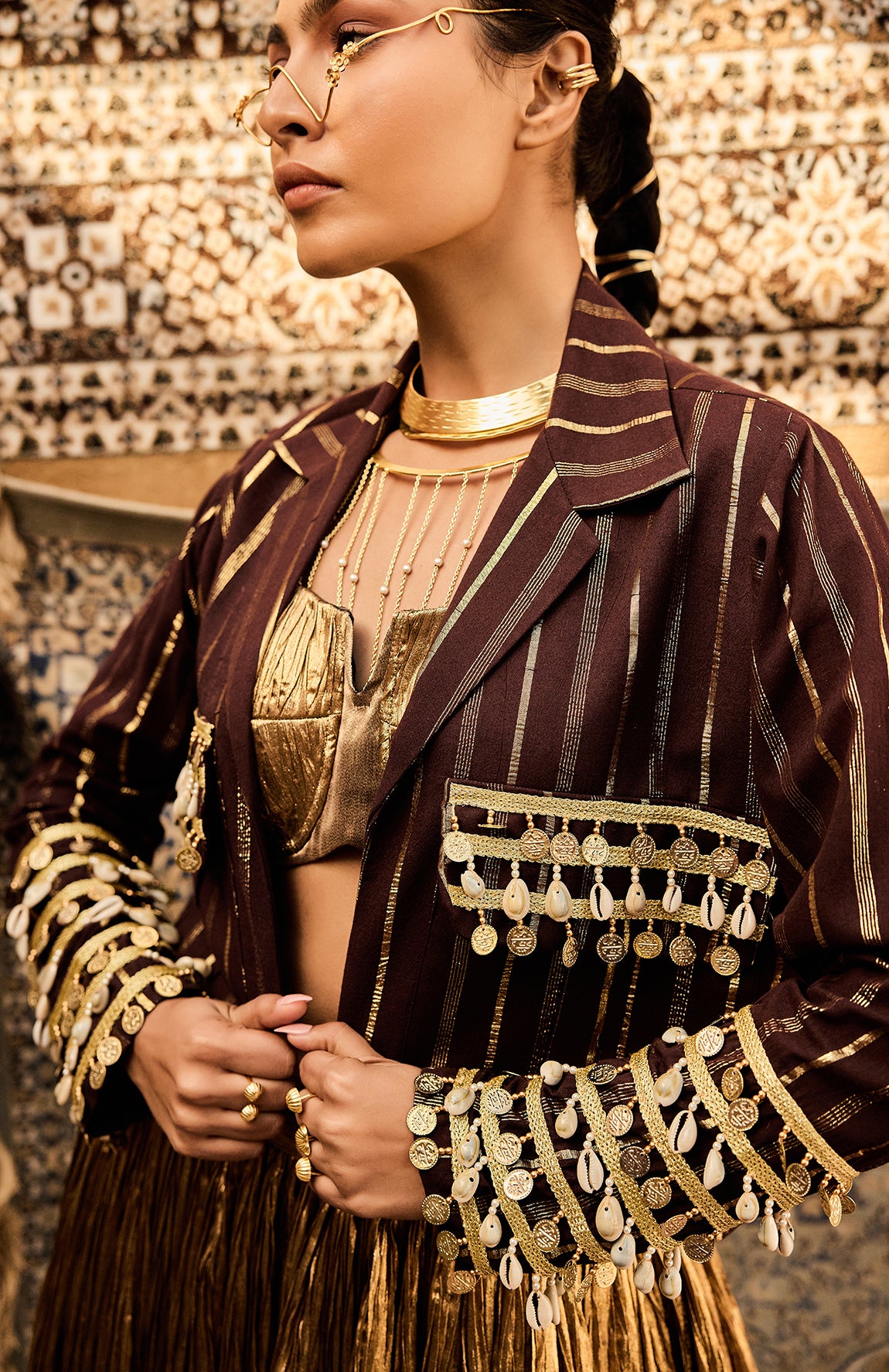 COTTON BROWN  JACKET  SILK JACQUARD BUSTIER CRUSHED SKIRT