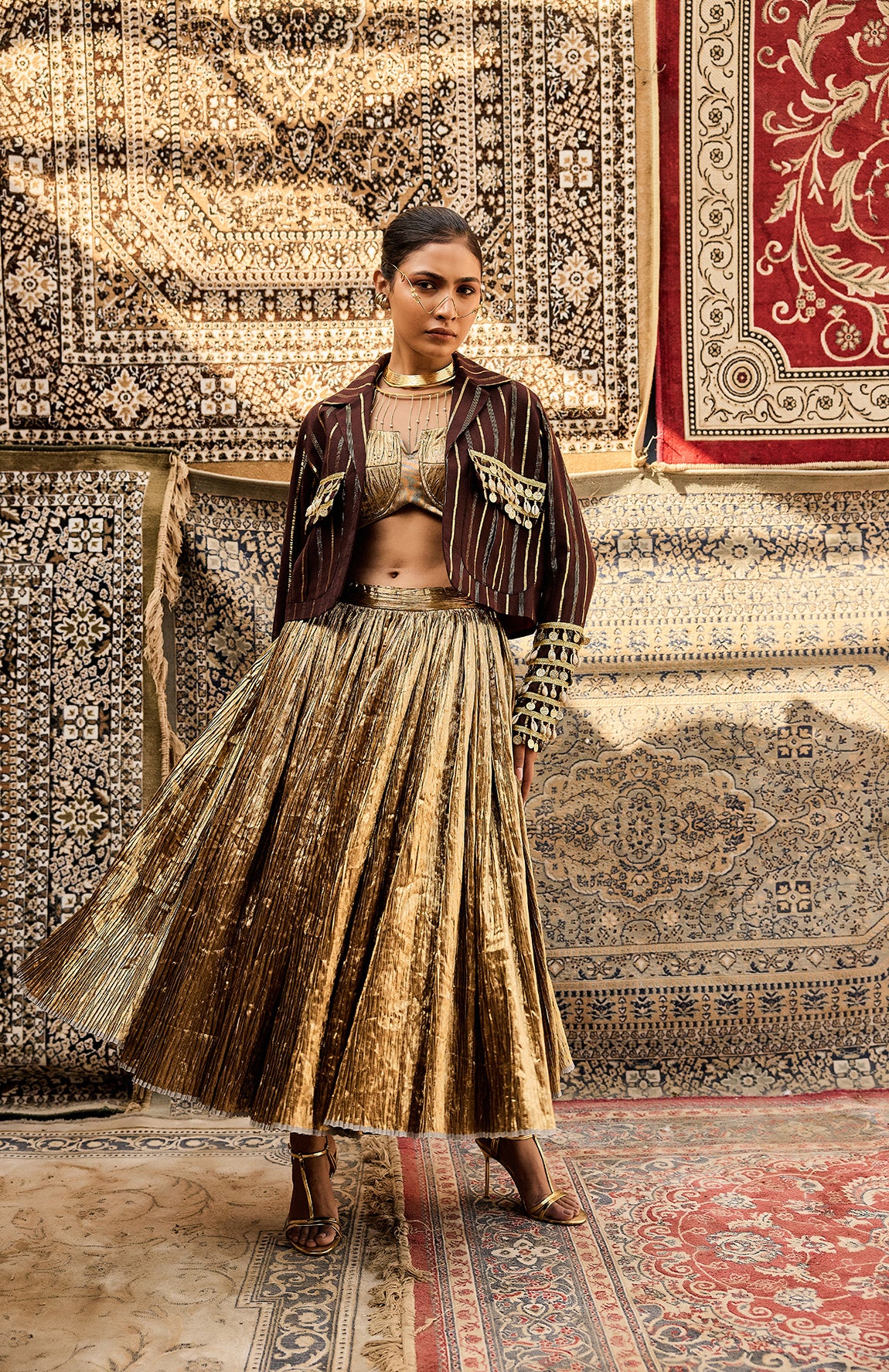 COTTON BROWN  JACKET  SILK JACQUARD BUSTIER CRUSHED SKIRT