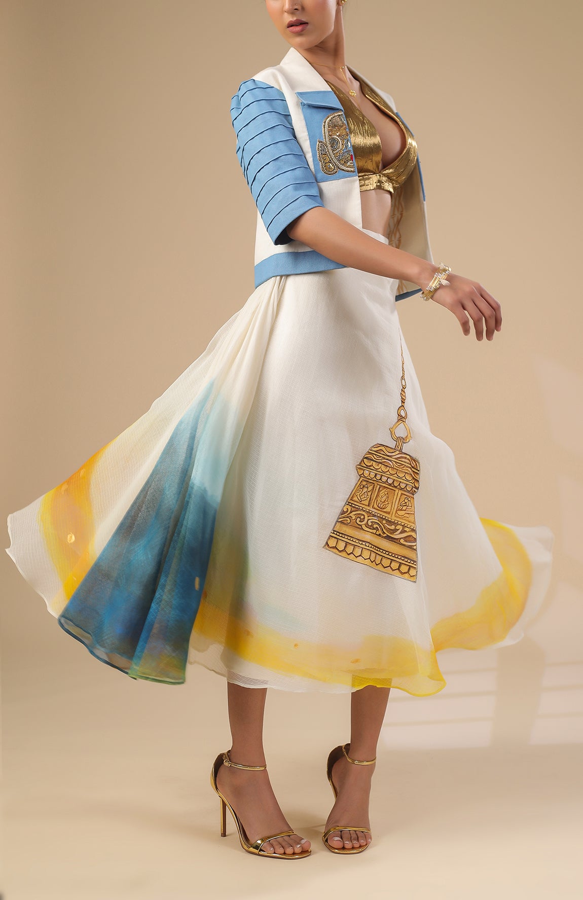 KOTA DORIA JACKET  GOLD BRALETTE WITH KOTA DORIA SKIRT