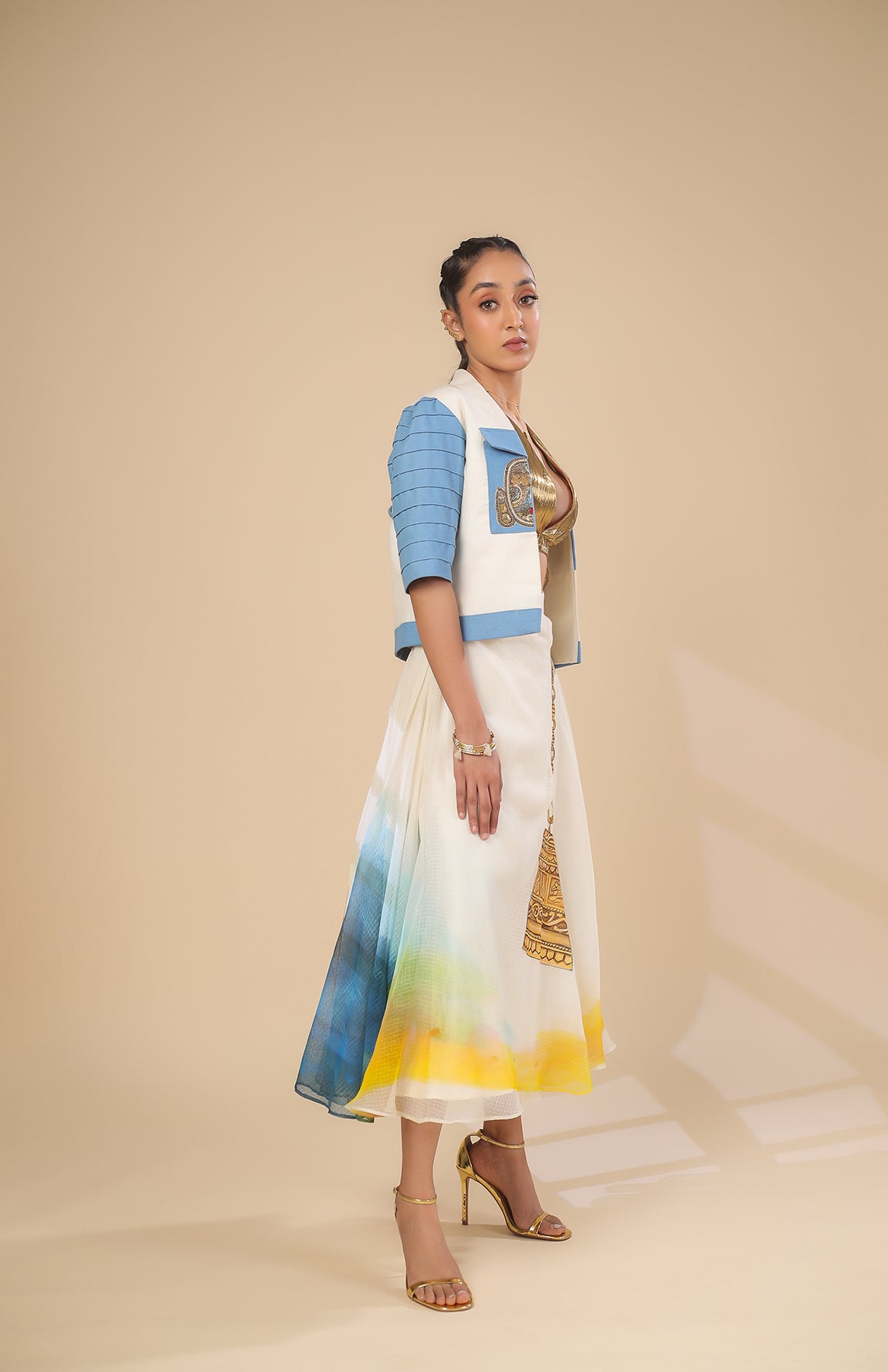 KOTA DORIA JACKET  GOLD BRALETTE WITH KOTA DORIA SKIRT