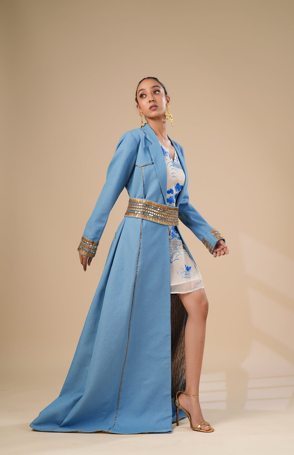 HAND PAINT KOTA DORIA DRESS AND DENIM TRENCH COAT WITH BELT
