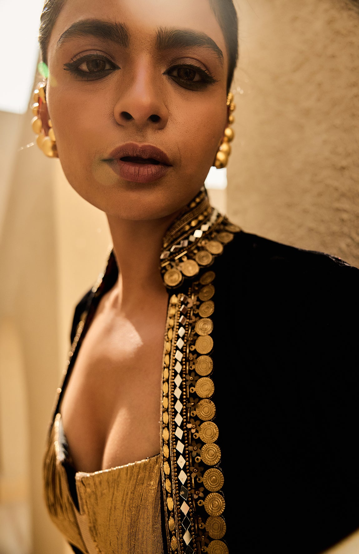 VELVET JACKET SILK JACQUARD BUSTIER CRUSHED SKIRT