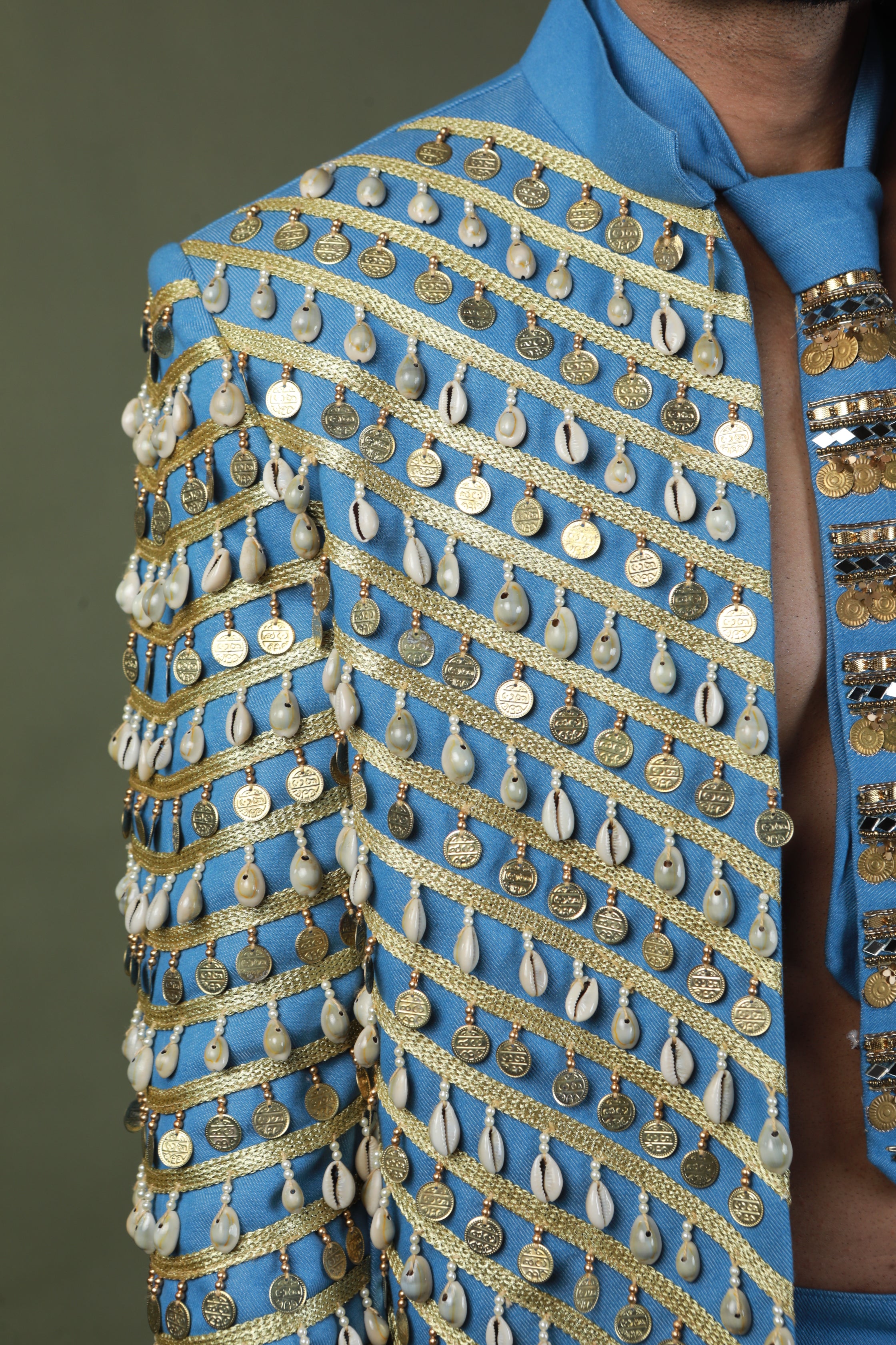 DEVI DRAPE DENIM BLAZER  EMBELLISHED WITH  COIN AND KODI AND EMBELLISHED TIE WITH DENIM CARGO PANTS