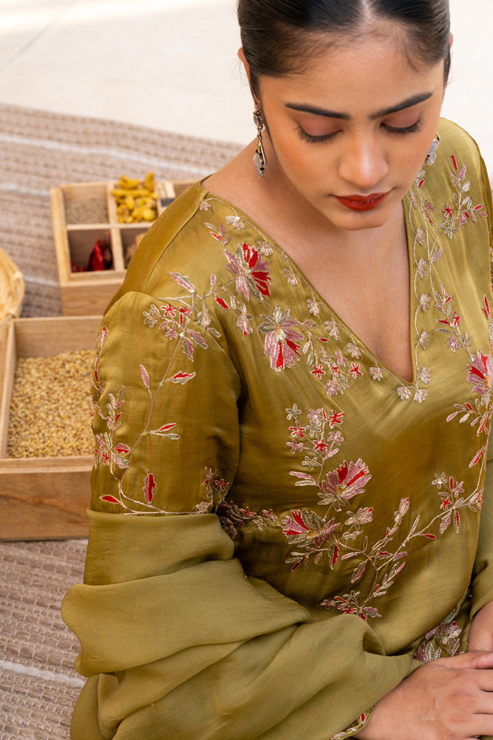 Mehndi Mala