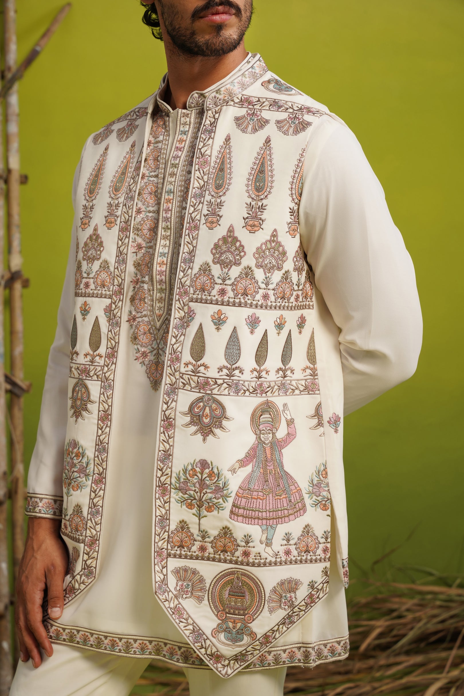 KATHAKALI IVORY SHORT KURTA JACKET SET