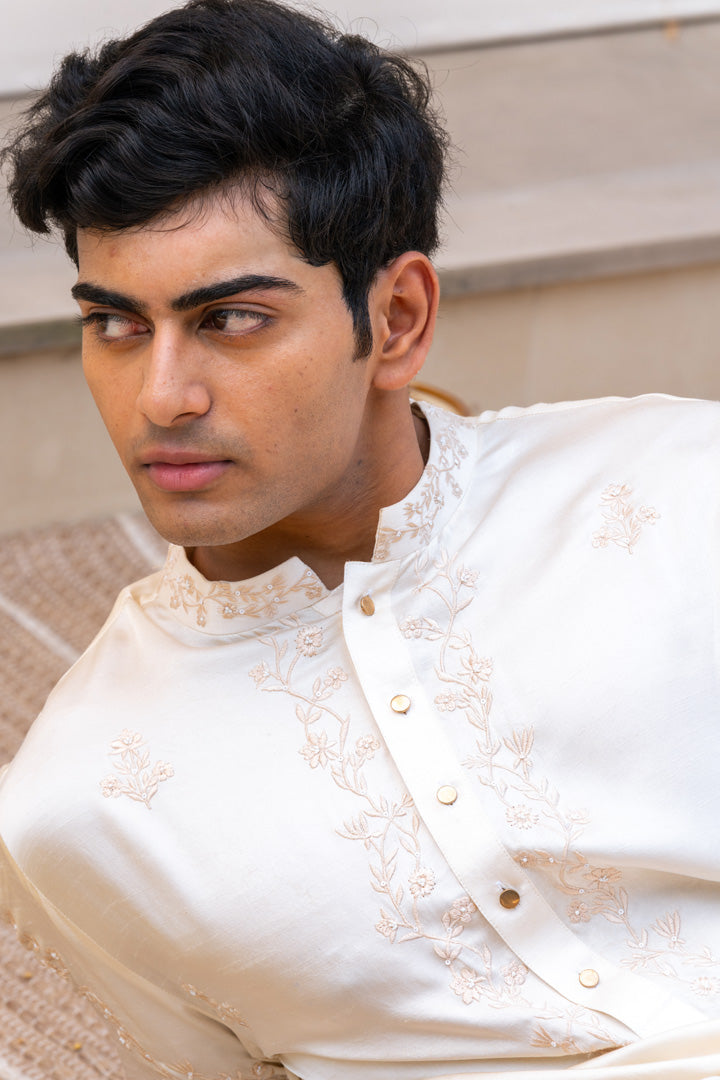 DASTARKHWAN KURTA