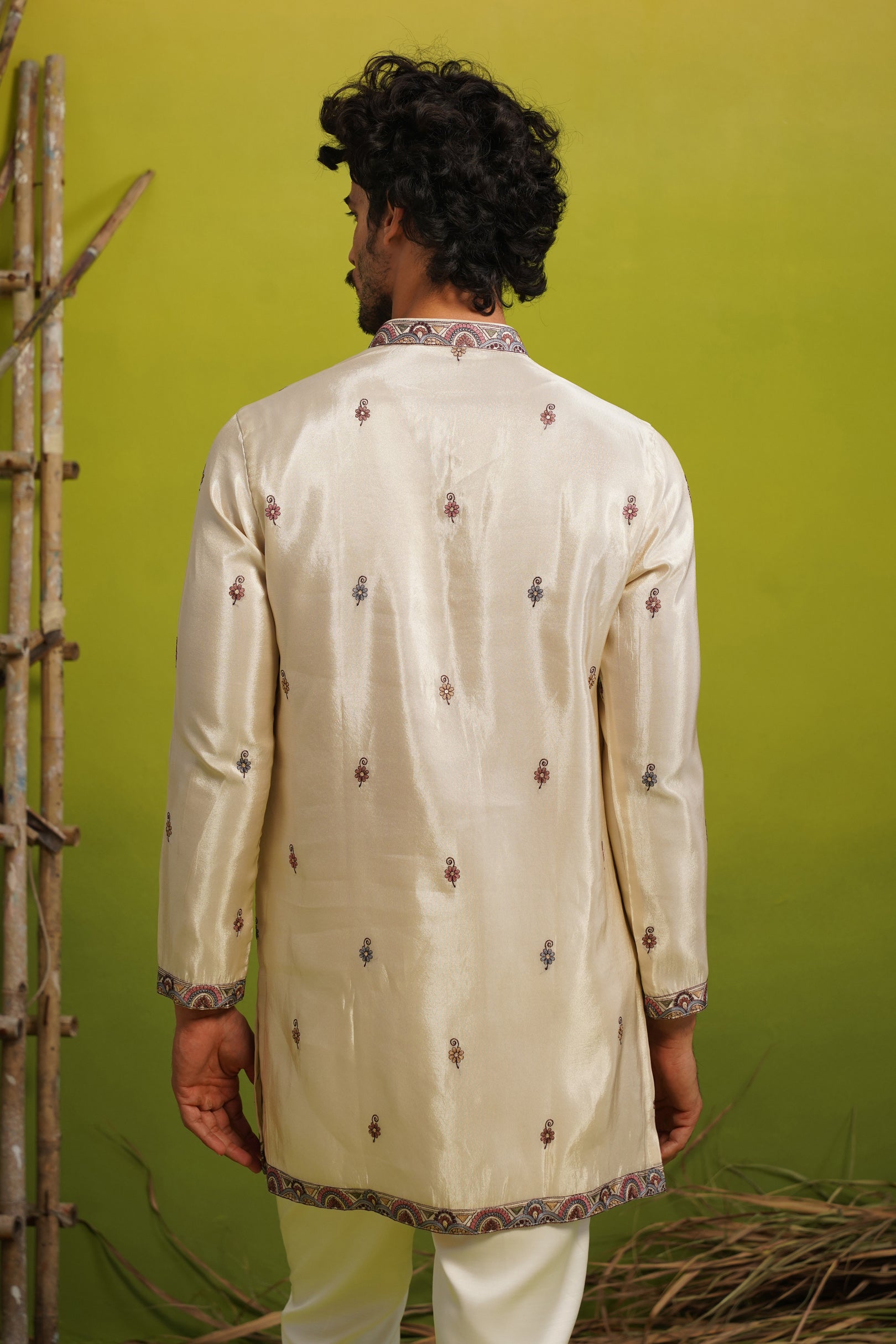 SAFARI IVORY SHORT KURTA SET