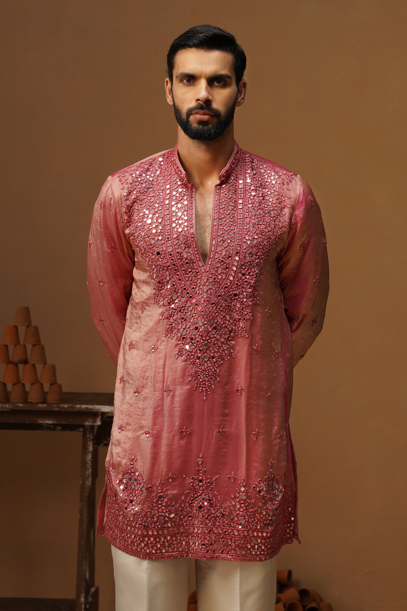 ARYA PINK  V NECK SHORT KURTA SET