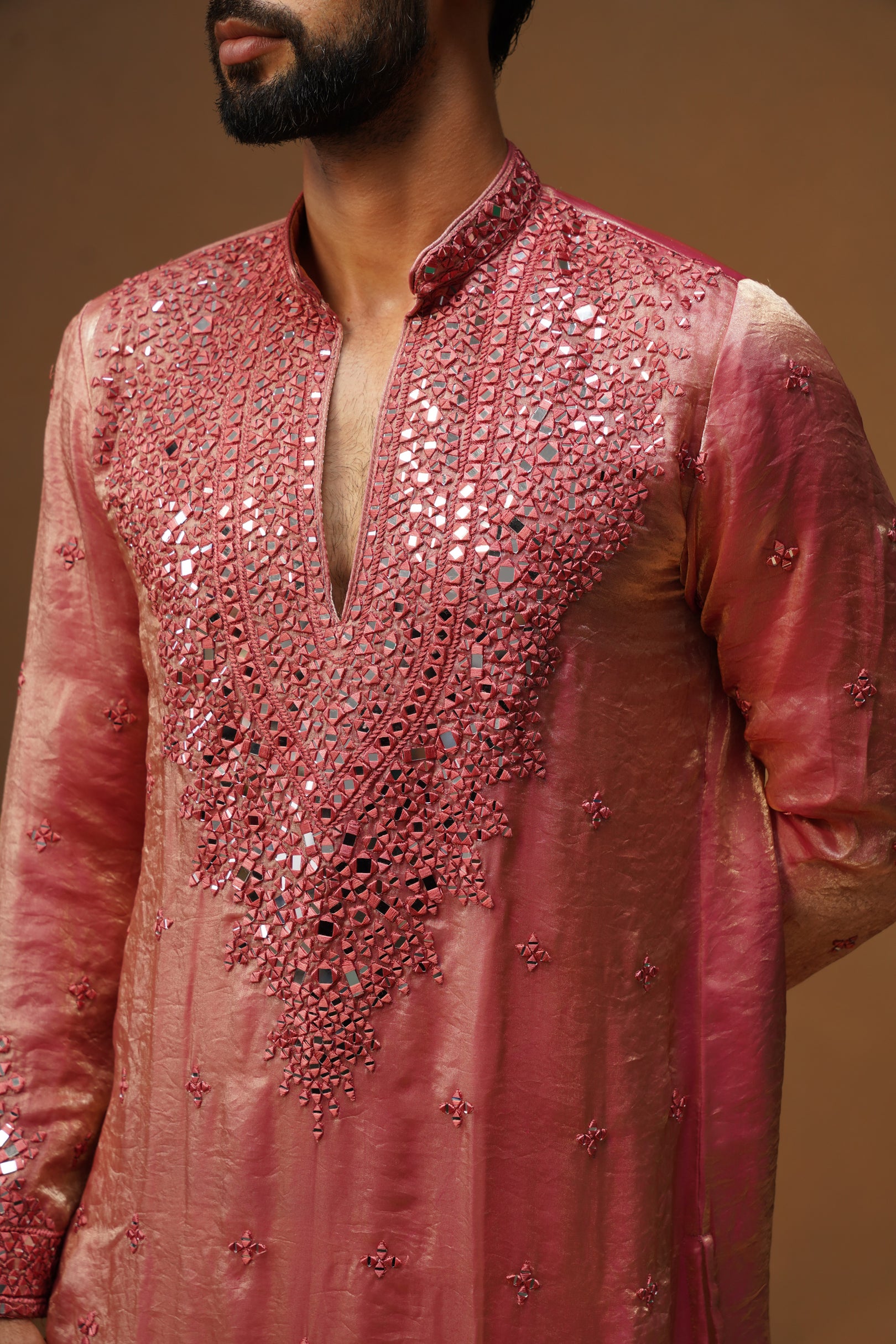 ARYA PINK  V NECK SHORT KURTA SET