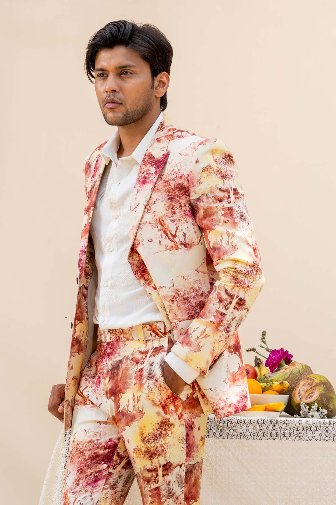 Laal Jhar Suit