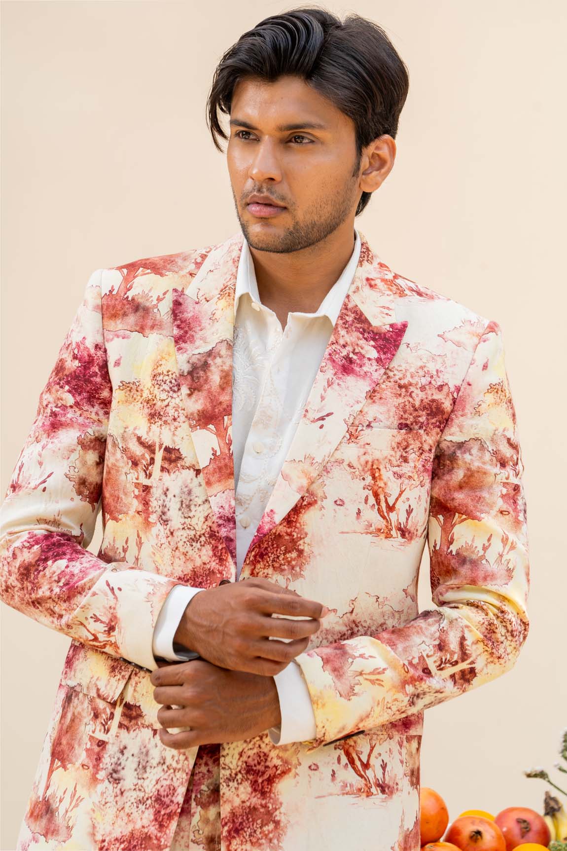 Laal Jhar Suit