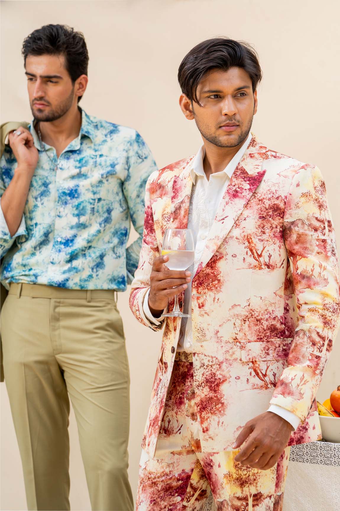 Laal Jhar Suit