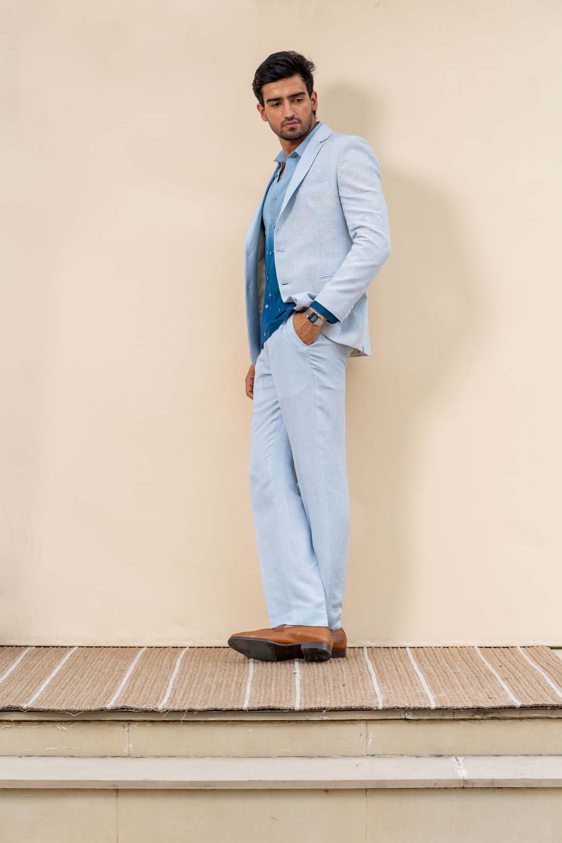 Summer garden suit