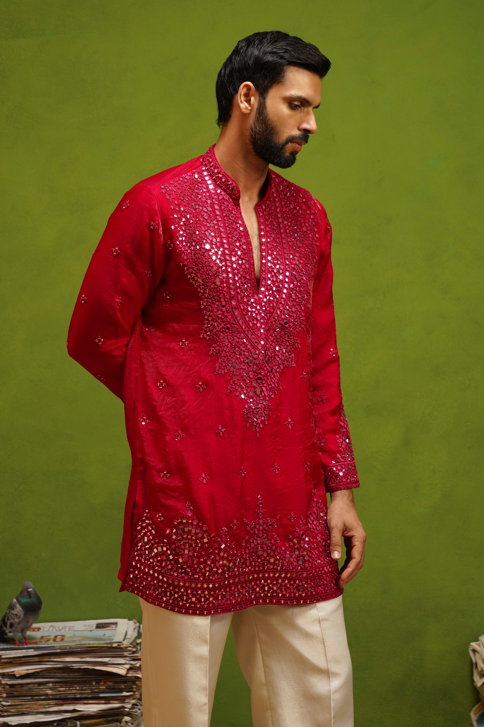 ARYA RANI PINK  V NECK SHORT KURTA SET