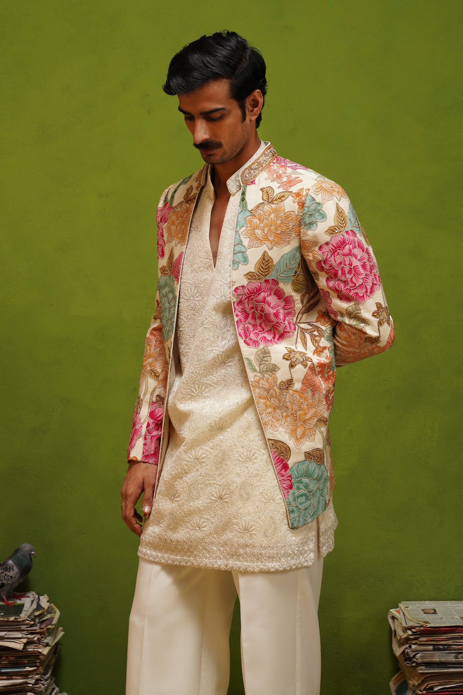 PARTHIV IVORY JODHPURI SET WITH V NECK KURTA