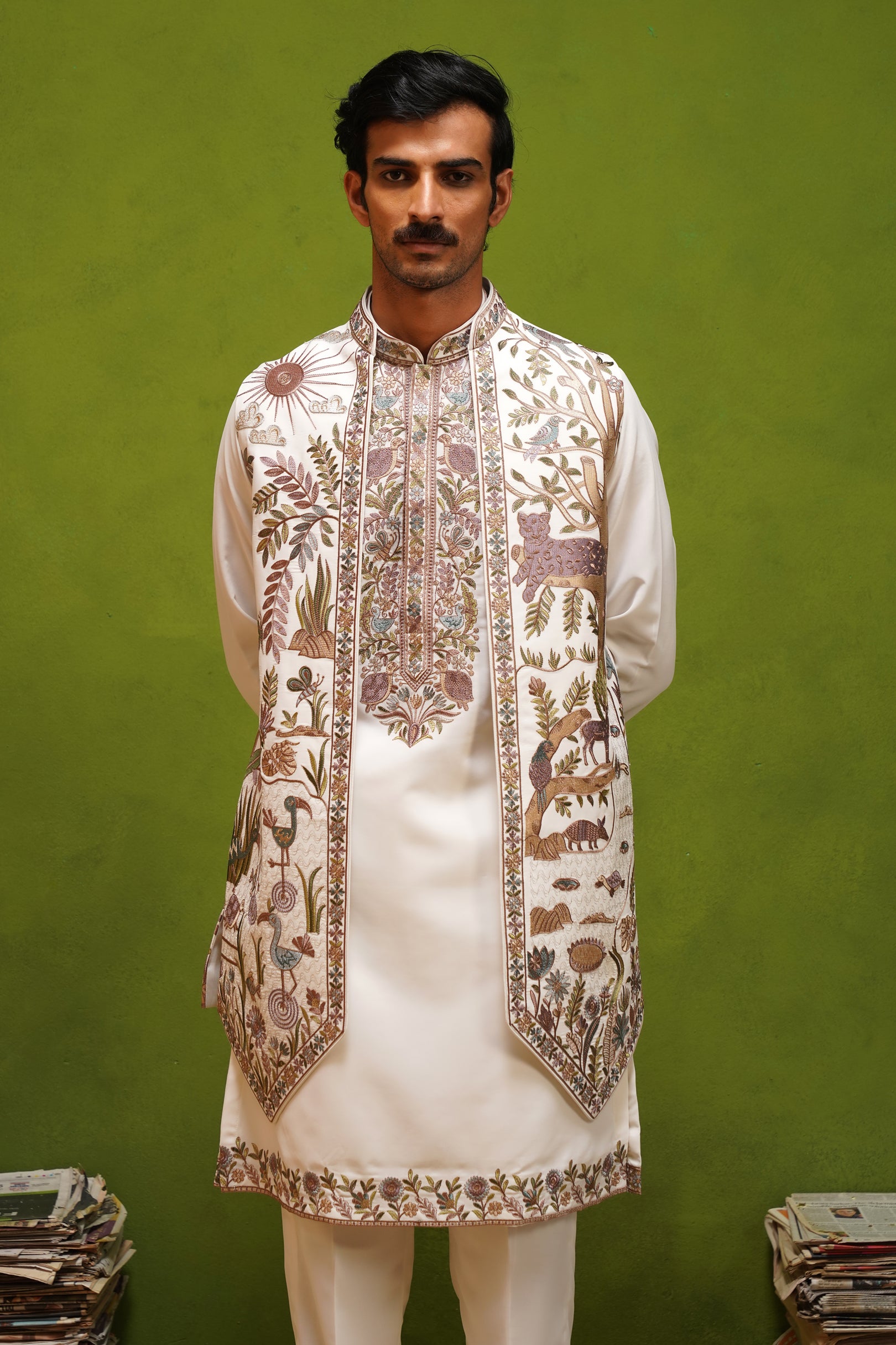 JUNGLE IVORY KURTA JACKET SET