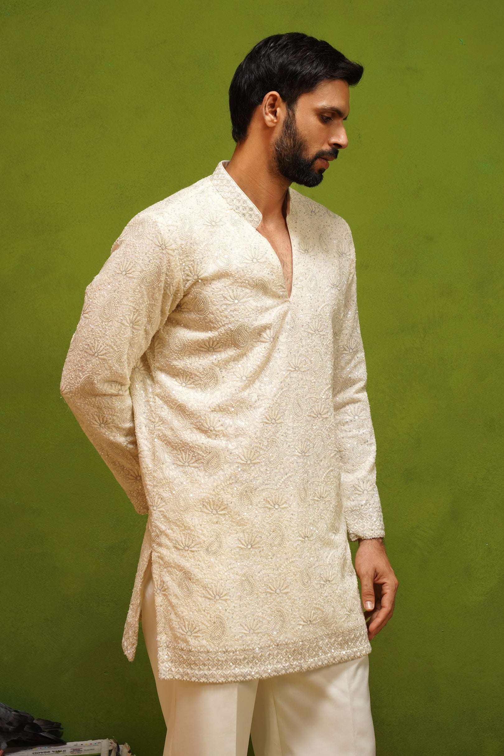 NAQSH IVORY V NECK SHORT KURTA SET
