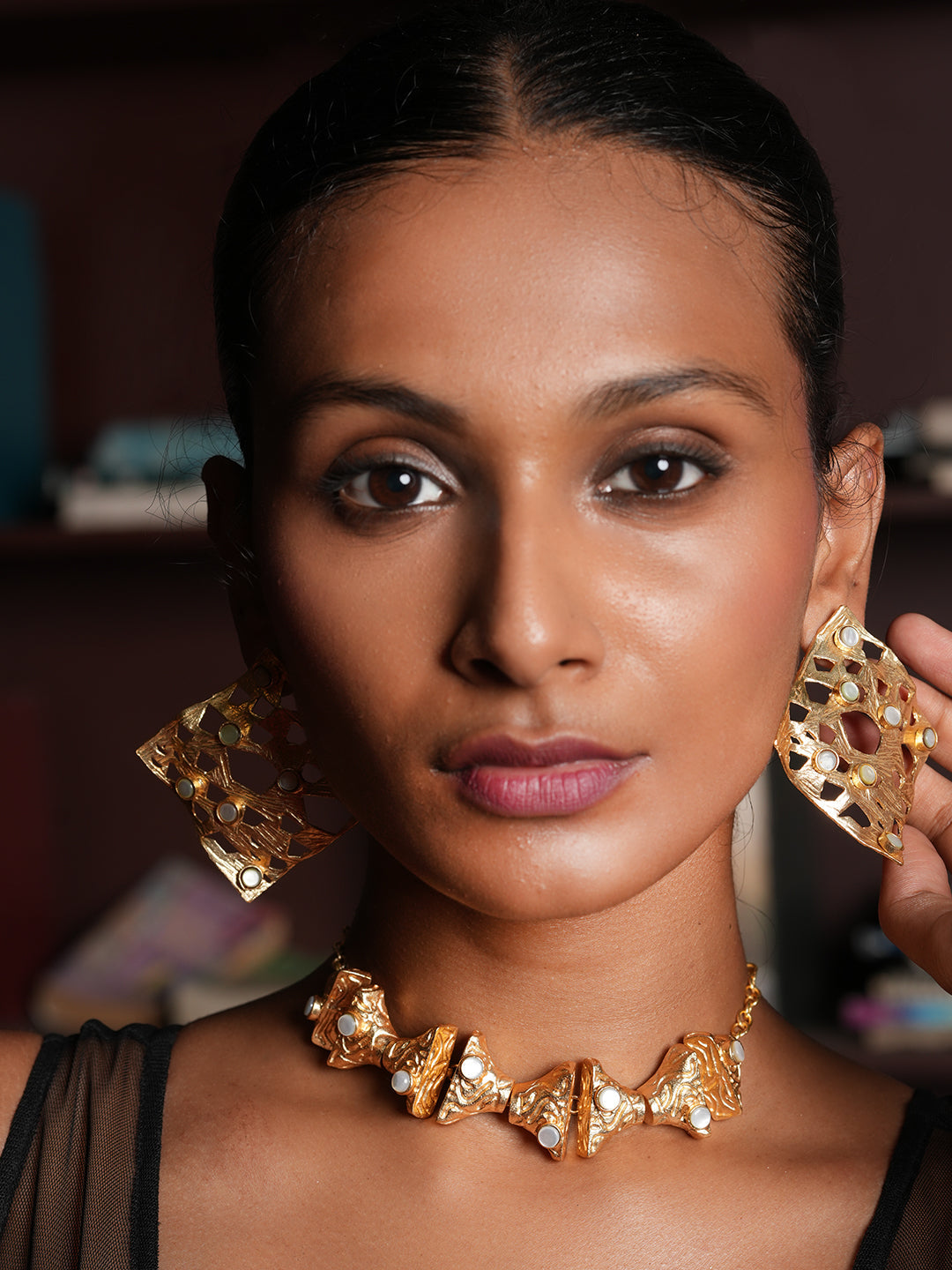 Chic Choker with Earrings
