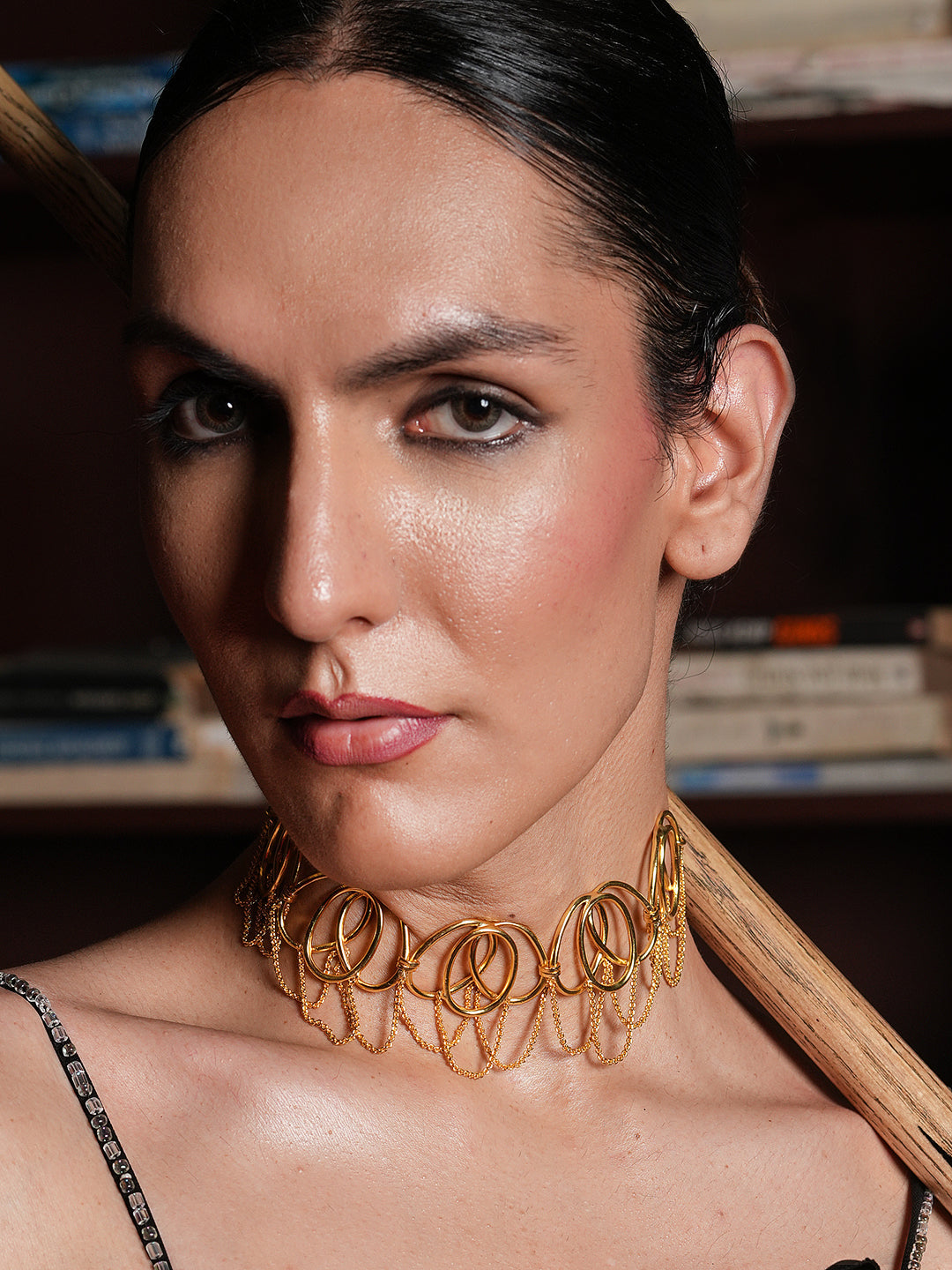 Circular Choker