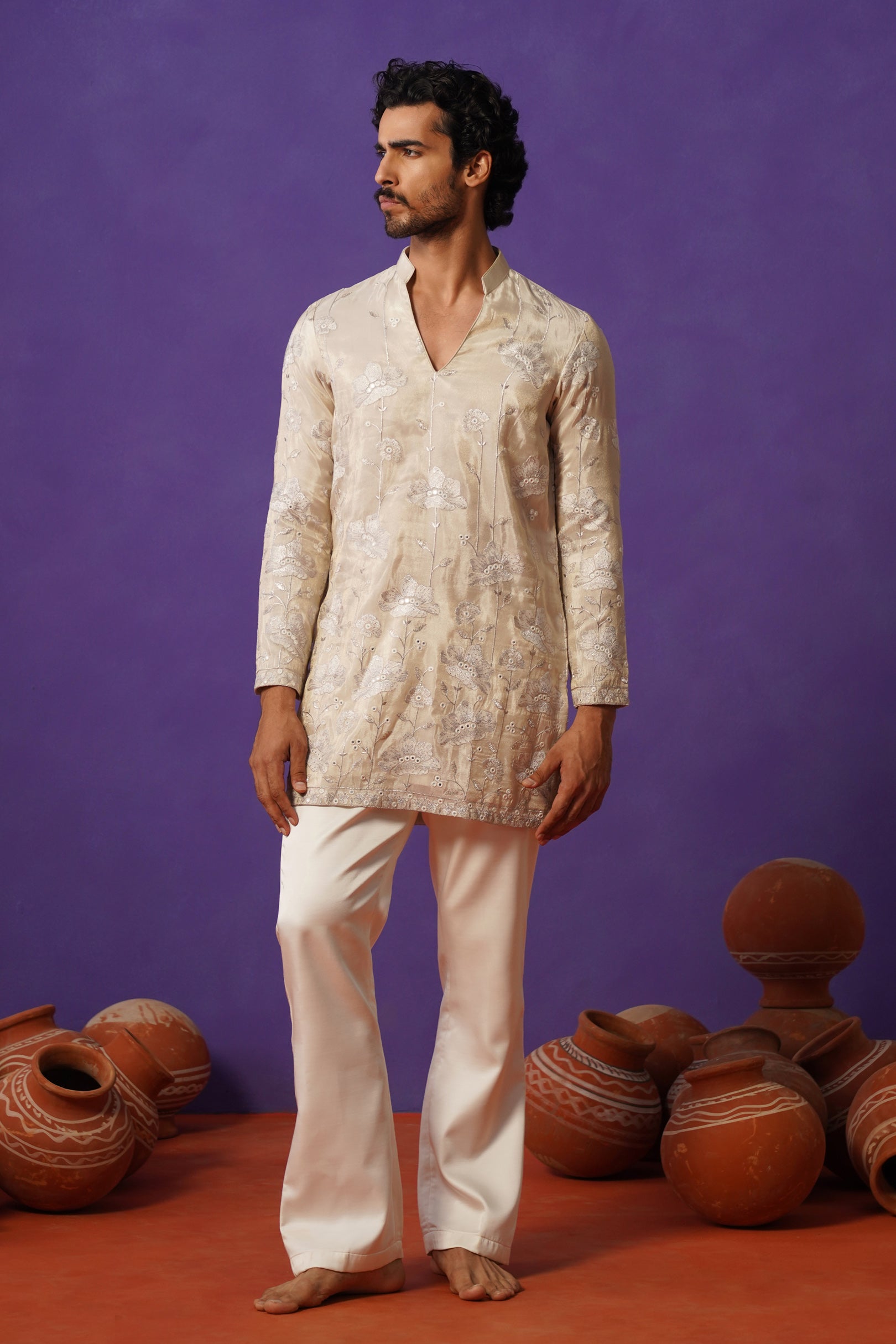 VAYUN CREAM SHORT KURTA SET
