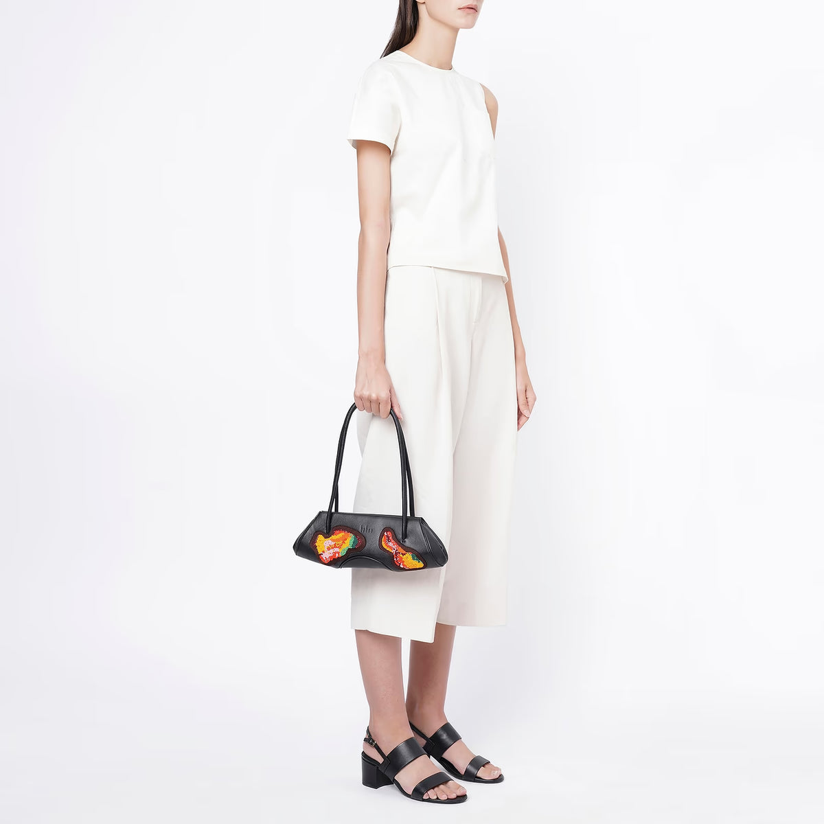 ELIZABETH BAGUETTE MINI