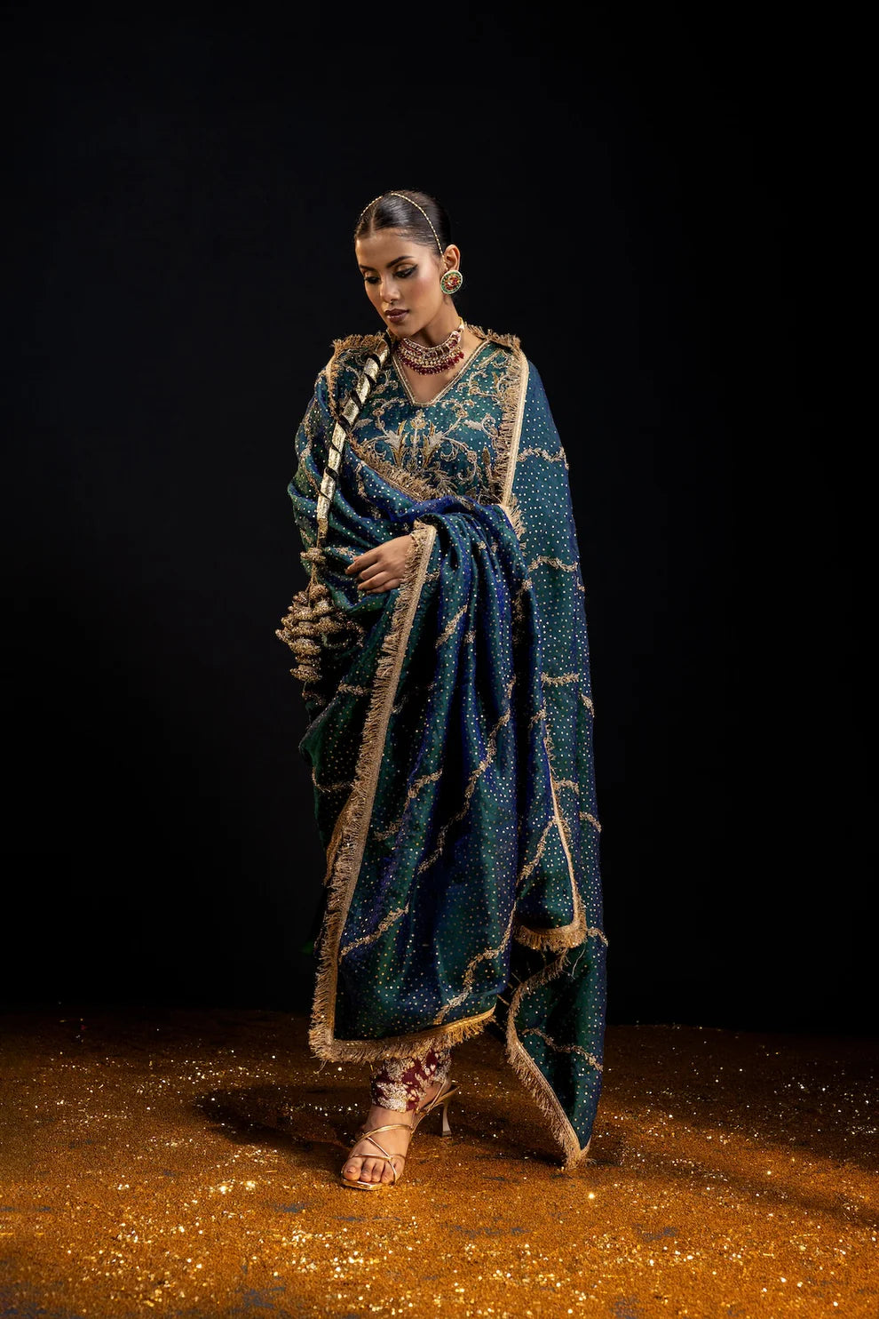 Raisa kurta set