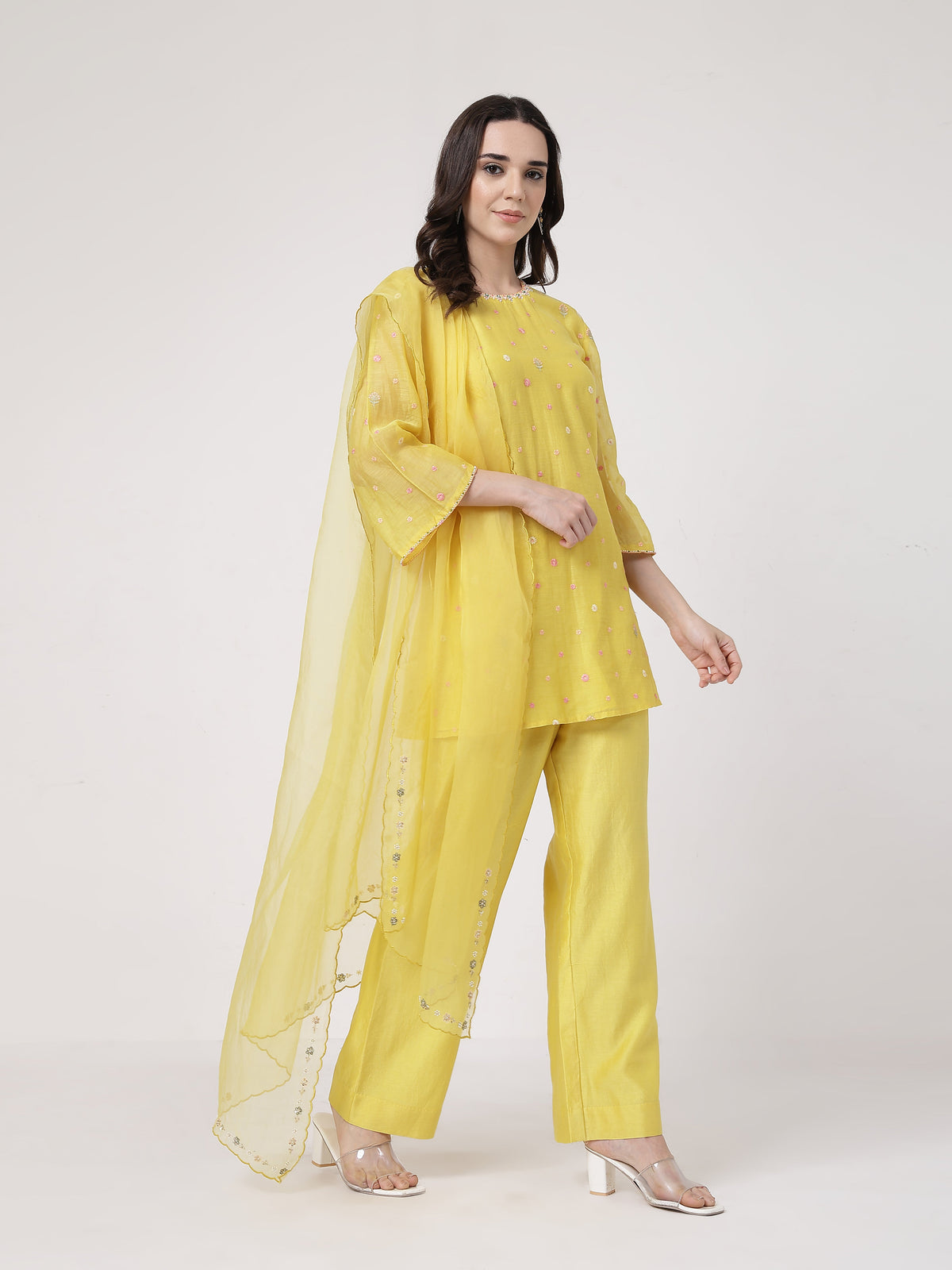 Kesari Flared Sants Set